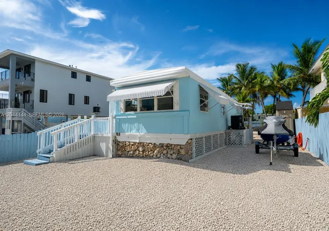2nd image of 768 Michael Dr, Key Largo, FL 33037 | MLS# A12044144