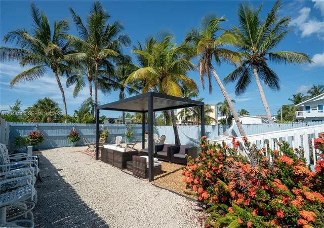 3rd image of 768 Michael Dr, Key Largo, FL 33037 | MLS# A12044144