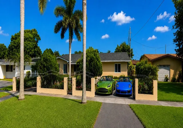 Homes for sale in Miami Gardens, FL | 915 Nw 175th St, Miami Gardens, FL 33169 | MLS# A12044106