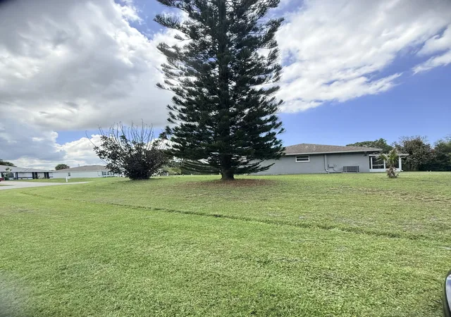 Photo 3 of Sale Pending at 2397 Sw Lejune St, Port Saint Lucie, FL 34953 | MLS# B26046126 | Listing updated on 2026-09-09