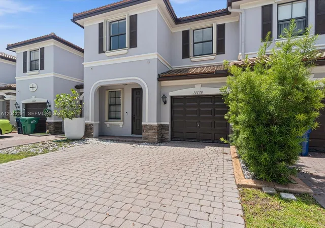 1st image of 11628 Nw 87th Ln #11628, Doral, FL 33178 | MLS# A12043291