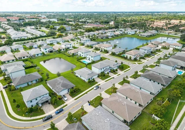 Homes for sale in Lauderdale Lakes, FL | 2940 Shortleaf Ave, Lauderdale Lakes, FL 33311 | MLS# A12044410