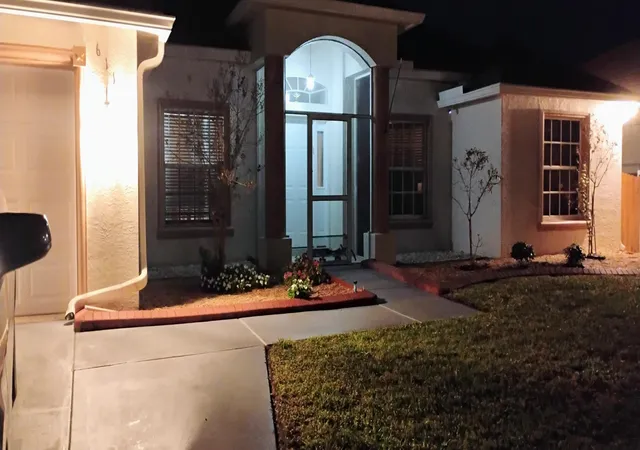 4th image of 611 Sw Saragossa Ave, Port Saint Lucie, FL 34953 | MLS# B26046256