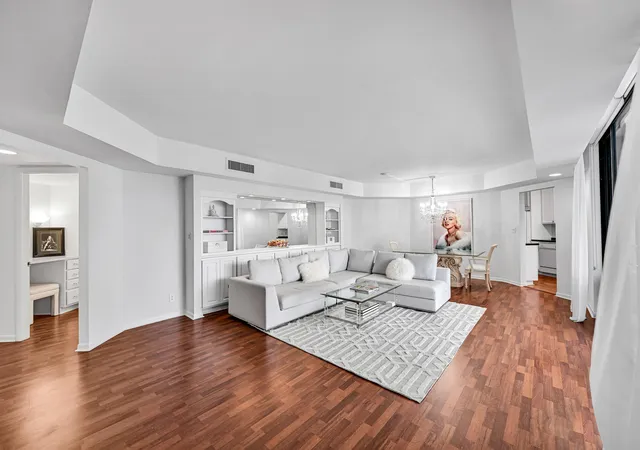 Photo 2 of Condo for sale at 2860 S Ocean Blvd #511, Palm Beach, FL 33480 | MLS# B26046286 | Listing updated on 2026-09-23