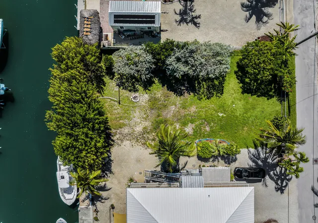 Photo 3 of Land for sale at 149 Iroquois Dr, Islamorada, FL 33036 | MLS# B26046353 | Listing updated on 2026-09-25