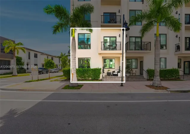 2nd image of 8167 Nw 41St St, Doral, FL 33166