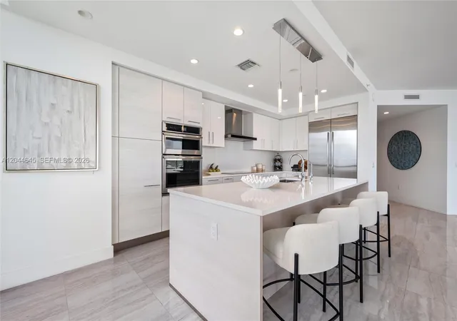 4th image of 100 E Las Olas Blvd #3201, Fort Lauderdale, FL 33301 | MLS# A12044645
