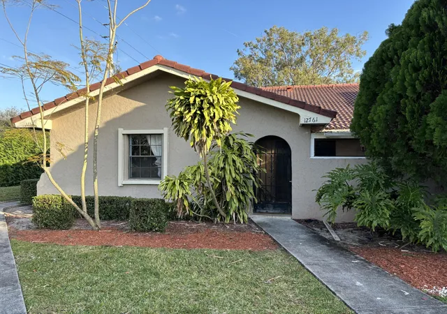 Photo 1 of Townhouse for sale at 12761 Westhampton Cir, Wellington, FL 33414 | MLS# B26046393 | Listing updated on 2026-09-23