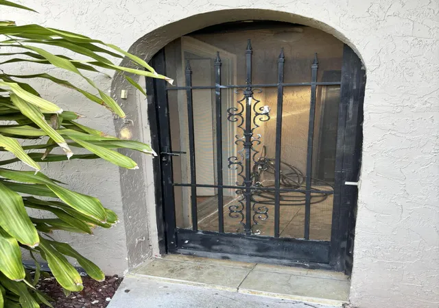 Photo 3 of Townhouse for sale at 12761 Westhampton Cir, Wellington, FL 33414 | MLS# B26046393 | Listing updated on 2026-09-23