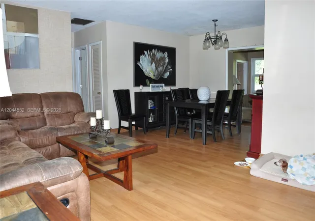 5th image of 5630 Sw 55Th Ave, Davie, FL 33314 | MLS# A12044552