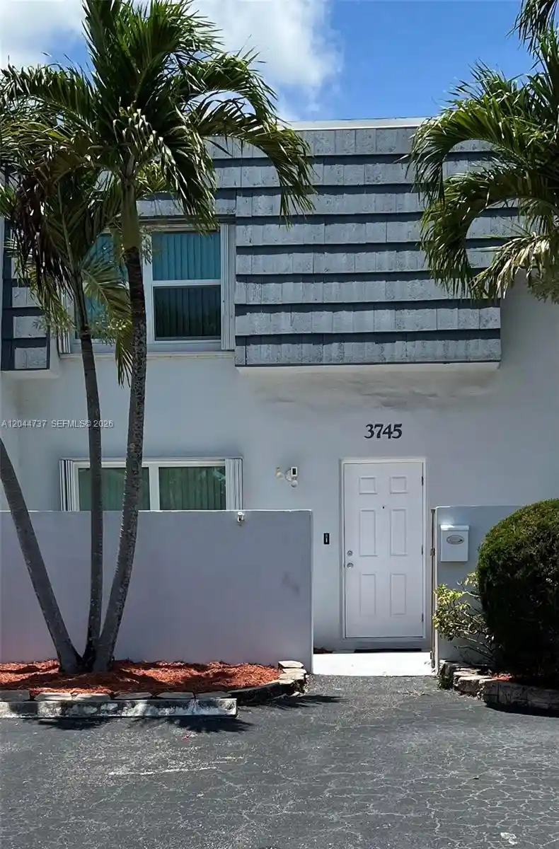 Townhouse for sale at 3745 SW 59th Avenue #124, Davie, FL 33314 | MLS# A12044737