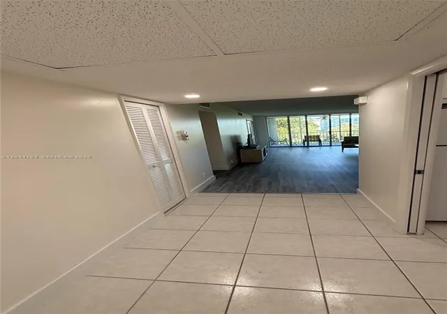 5th image of 2901 S Palm Aire Dr, Pompano Beach, FL 33069