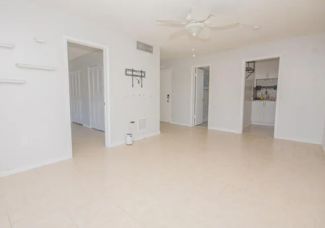 Photo 3 of Condo for sale at 301 Croton Ave #303, Lantana, FL 33462 | MLS# B26046452 | Listing updated on 2026-09-23