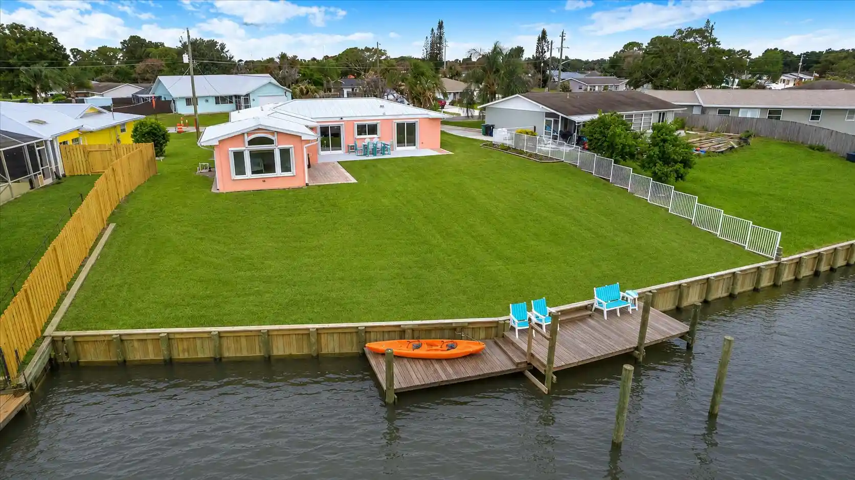 Photo 1 of Single family home for sale at 611 Se Harborview Dr, Port St Lucie, FL 34983 | MLS# B26046562 | Listing updated on 2026-10-11