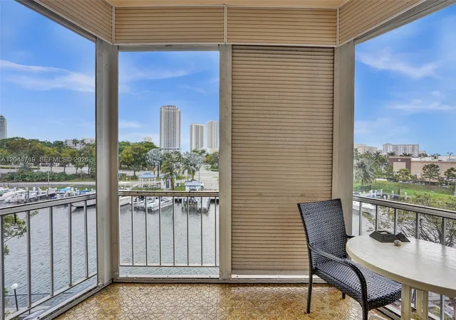 2nd image of 200 Diplomat Pkwy #432, Hallandale Beach, FL 33009 | MLS# A12044719