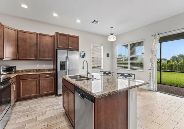 3rd image of 5921 Switchgrass Ln, Loxahatchee, FL 33470 | MLS# B26046643