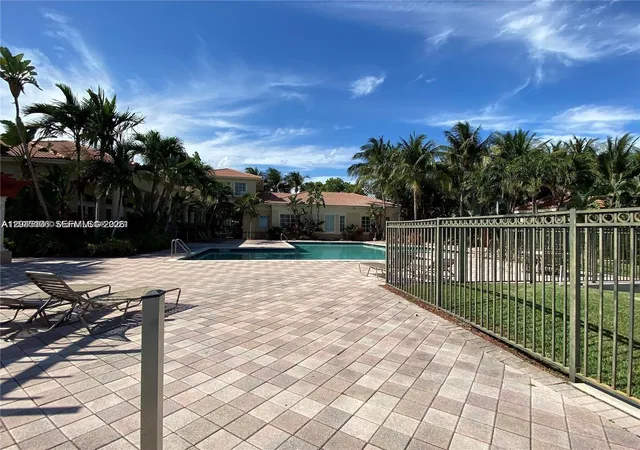 Homes for sale in Miramar, FL | 2493 Centergate Dr #204, Miramar, FL 33025 | MLS# A12045106