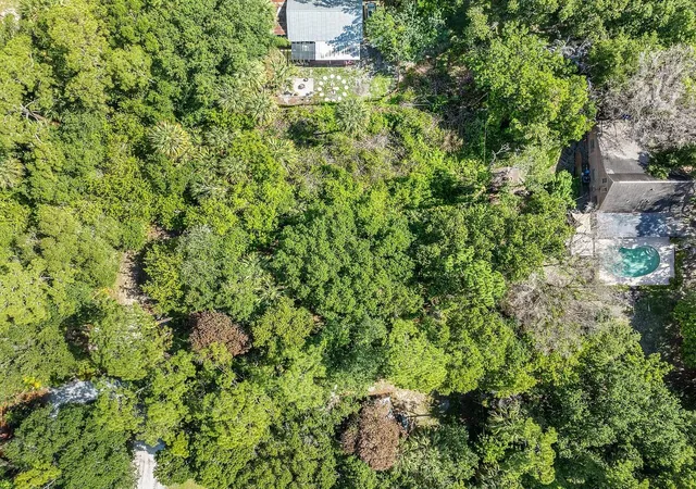 Photo 3 of Land for sale at 564 30th Avenue SW, Vero Beach, FL 32968 | MLS# B26046651 | Listing updated on 2026-09-23
