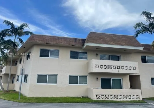 3rd image of 14500 Sw 88Th Ave #247, Palmetto Bay, FL 33176 | MLS# A12045013