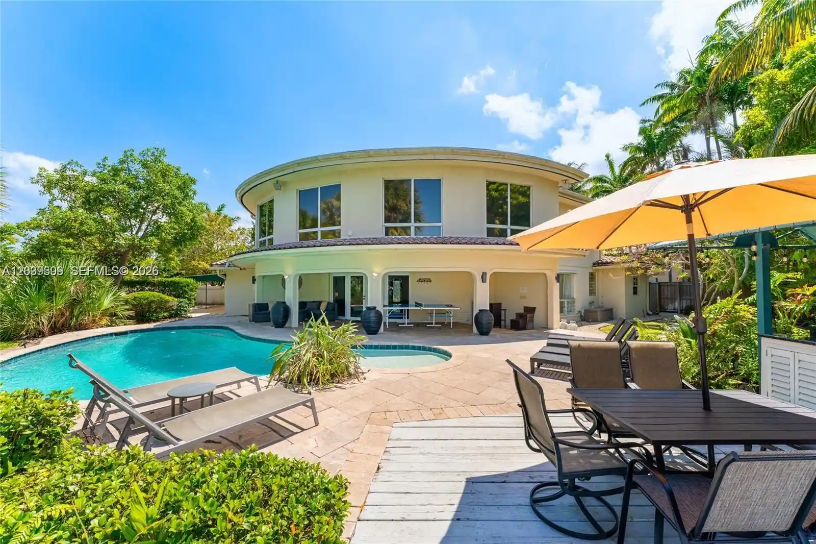 Single family home for sale at 1809 Coral Gdns Dr, Wilton Manors, FL 33306 | MLS# A12039309