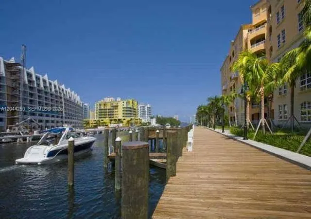 2nd image of 3001 Ne 185th St, Aventura, FL 33180 | MLS# A12044250