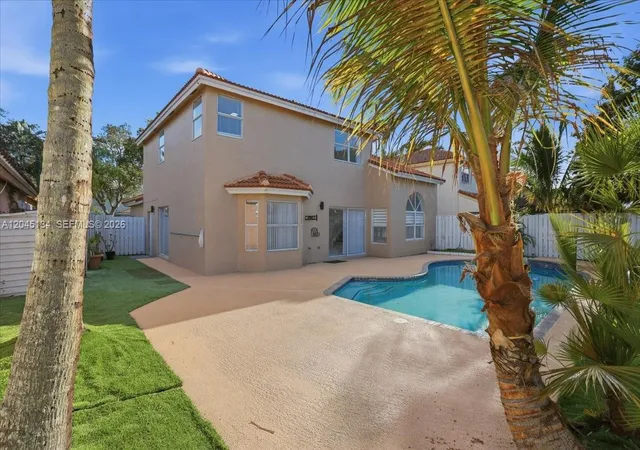 Homes for sale in Sunrise, FL | 13209 Nw 12Th Ct, Sunrise, FL 33323 | MLS# A12045134
