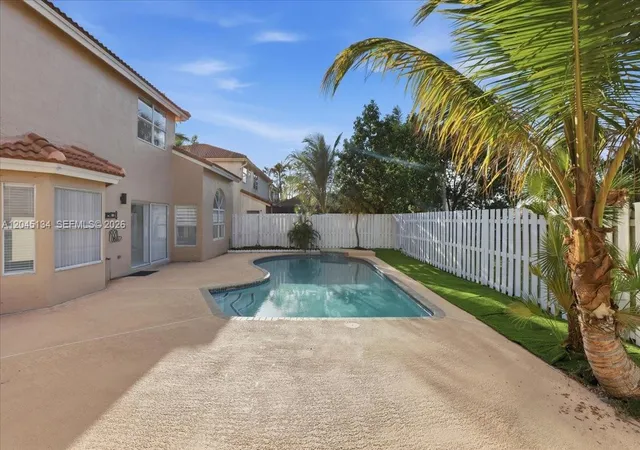 Homes for sale in Sunrise, FL | 13209 Nw 12Th Ct, Sunrise, FL 33323 | MLS# A12045134