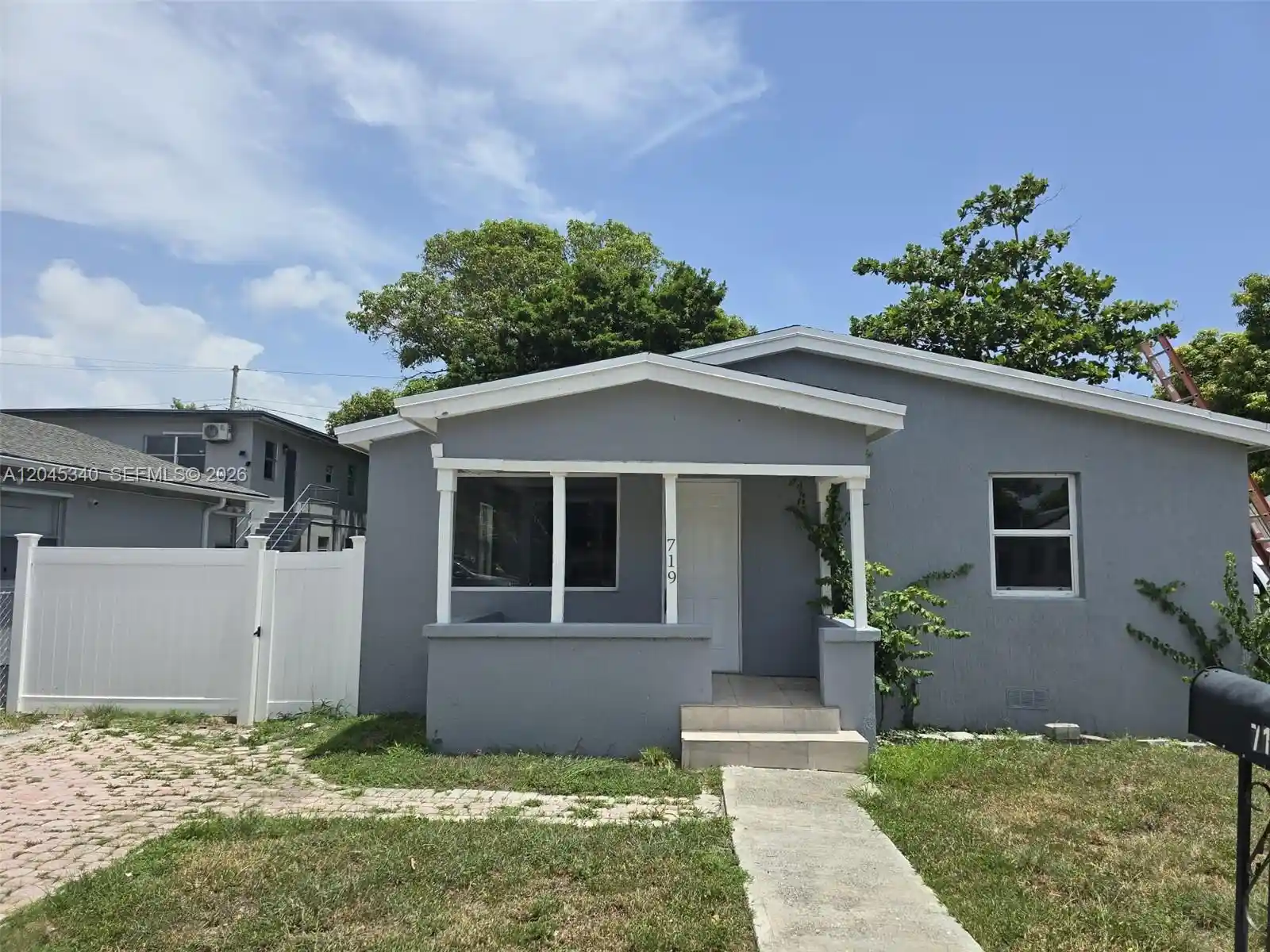 Photo 1 of Single family home for sale at 719 21st Street, West Palm Beach, FL 33407 | MLS# A12045340 | Listing updated on 2026-10-06