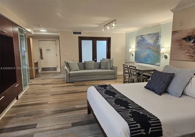 2nd image of 1024 Ocean Dr #A305, Miami Beach, FL 33139 | MLS# A12045374