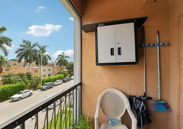 Homes for sale in Hialeah, FL | 1300 W 53rd Street, Hialeah, FL 33012 | Houzeo