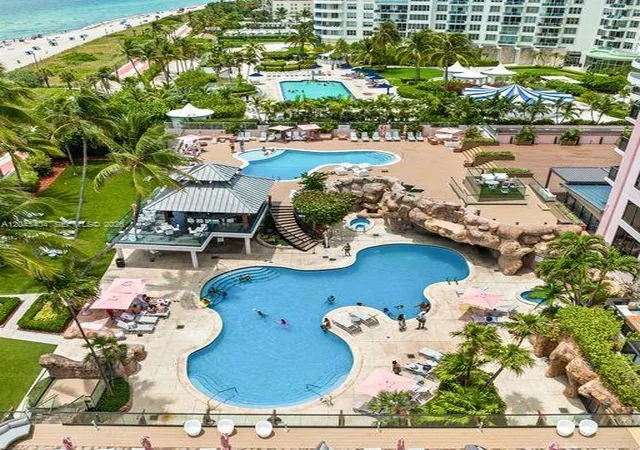 2nd image of 5225 Collins Ave #1117, Miami Beach, FL 33140 | MLS# A12045404