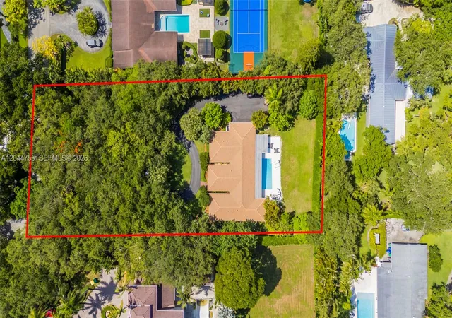 28th image of 12121 Sw 64th Ave, Pinecrest, FL 33156 | MLS# A12044755