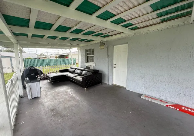 Homes for sale in West Park, FL | 4211 Sw 38th St, West Park, FL 33023 | MLS# A12045536