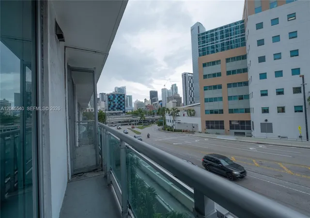 4th image of 350 S Miami Ave #306, Miami, FL 33130 | MLS# A12045540