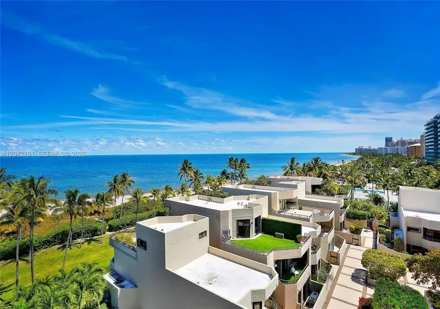 2nd image of 201 Crandon Blvd 643 #643, Key Biscayne, FL 33149 | MLS# A12042761