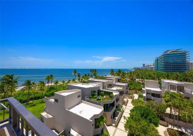 2nd image of 201 Crandon Blvd 643, Key Biscayne, FL 33149