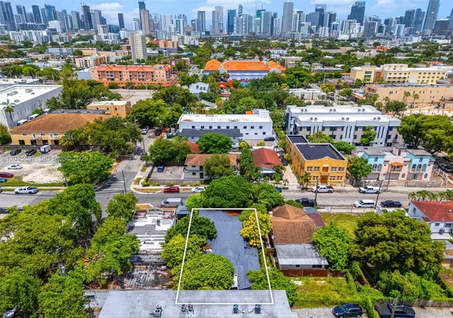5th image of 210 Sw 13Th Ave, Miami, FL 33135 | MLS# A12045537