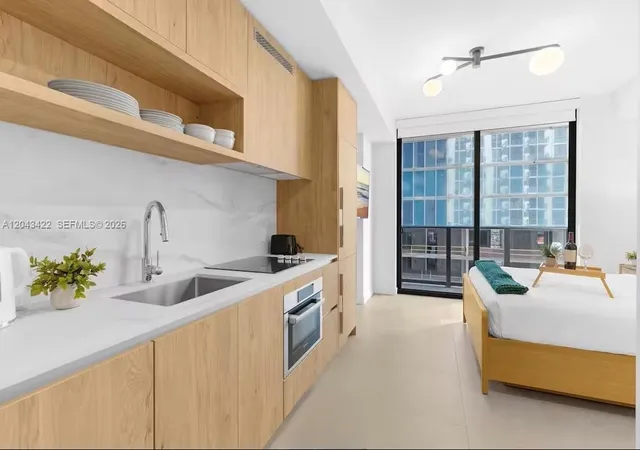 Homes for sale in Miami, FL | 11 Ne 6th St #1606, Miami, FL 33132 | MLS# A12043422