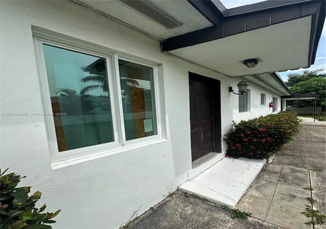 5th image of 809 Ne 2Nd St #12, Hallandale Beach, FL 33009 | MLS# A12045656