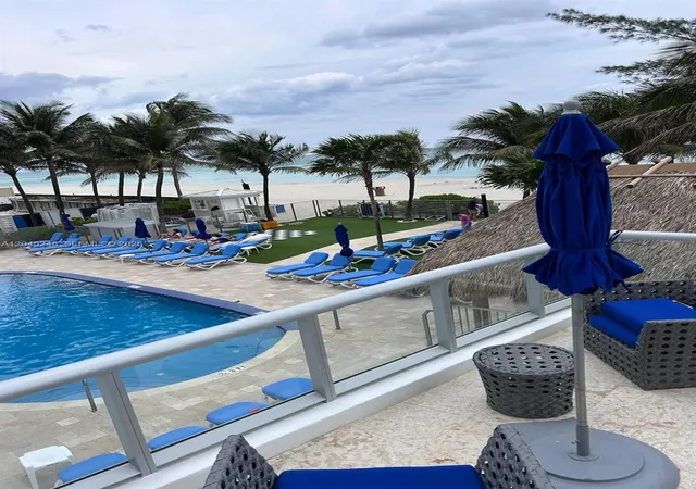 3rd image of 18683 Collins Ave #1706, Sunny Isles Beach, FL 33160 | MLS# A12045248