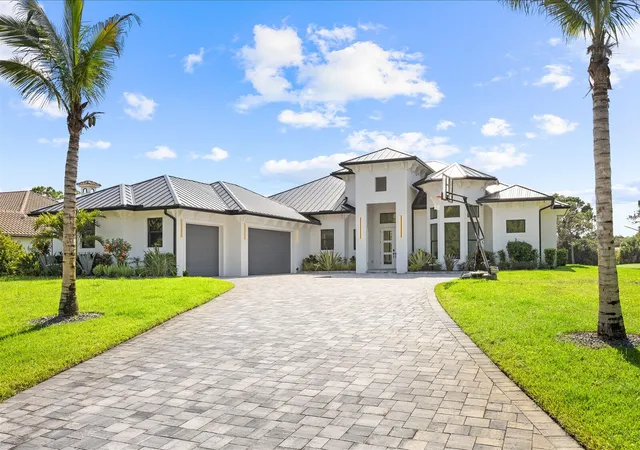 Photo 2 of Single family home for sale at 896 Sw Squire Johns Ln, Palm City, FL 34990 | MLS# B26047078 | Listing updated on 2026-10-07