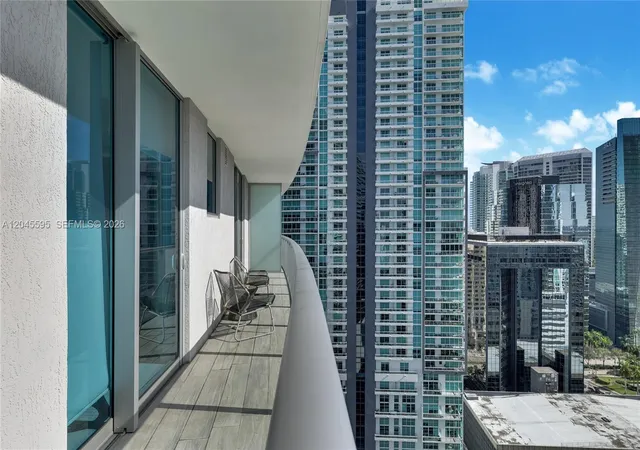 2nd image of 1100 S Miami Ave #2504, Miami, FL 33130 | MLS# A12045595