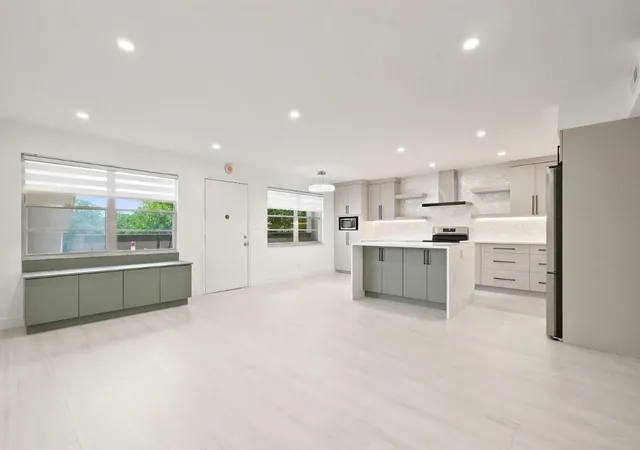 Photo 3 of Condo for sale at 1805 Eleuthera Point #B2, Coconut Creek, FL 33066 | MLS# B26047144 | Listing updated on 2026-10-01
