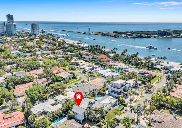 Photo 2 of Single family home for sale at 1958 Harbourview Dr, Fort Lauderdale, FL 33316 | MLS# B26047141 | Listing updated on 2026-09-24