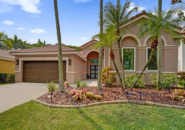 Photo 1 of Sale Pending at 706 Tulip Cir, Weston, FL 33327 | MLS# B26047150 | Listing updated on 2026-09-16