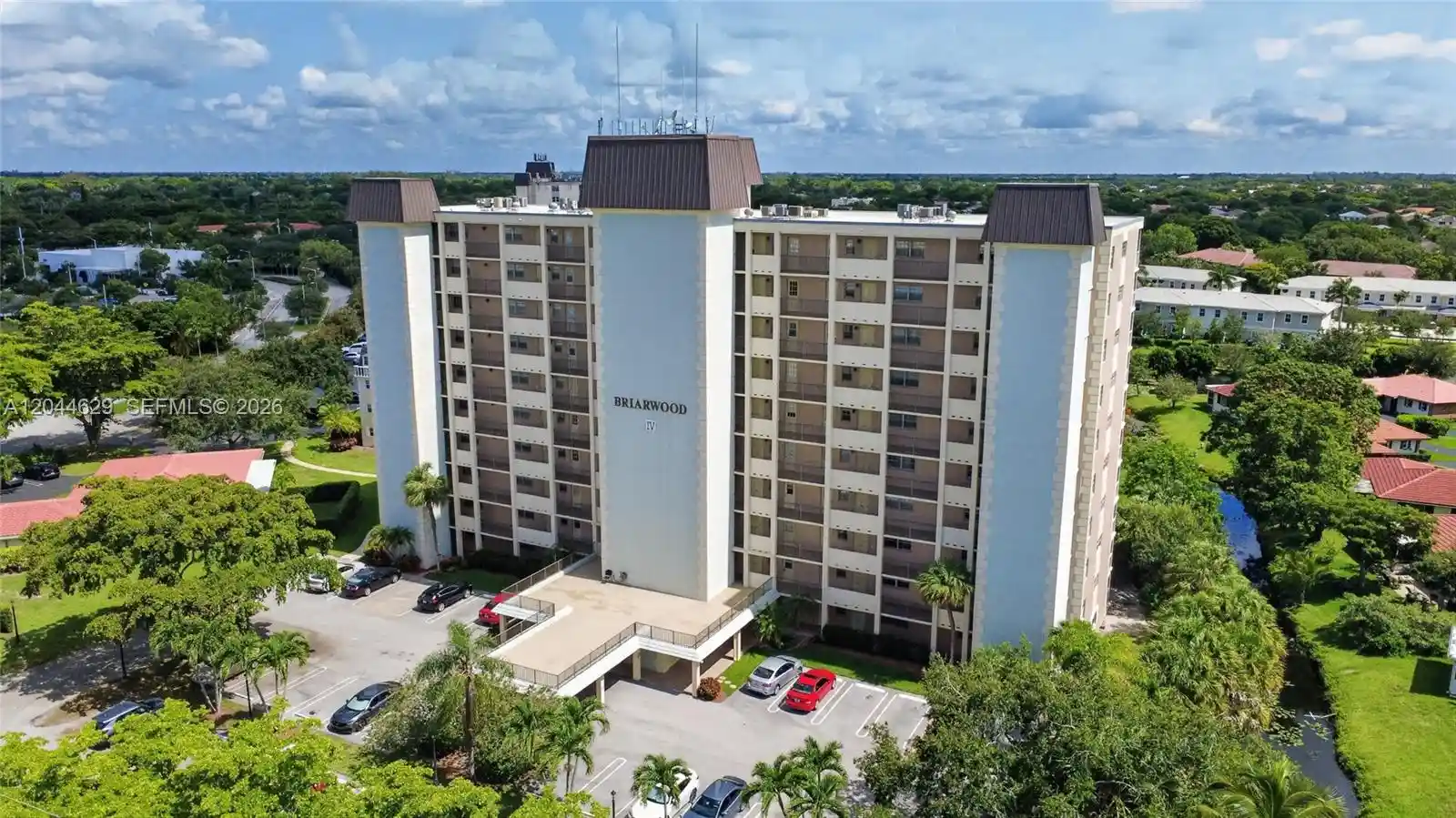 Listing Photo 1 - Condo for sale in 9101 W Sample Rd located at 9101 W Sample Rd, Coral Springs, FL 33065 - Unit #306