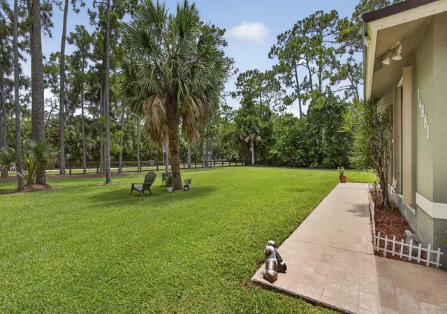 4th image of 14881 N 68Th St St N, Loxahatchee, FL 33470 | MLS# B26047218