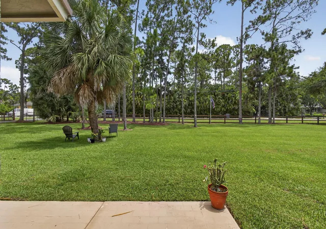 5th image of 14881 N 68Th St St N, Loxahatchee, FL 33470 | MLS# B26047218