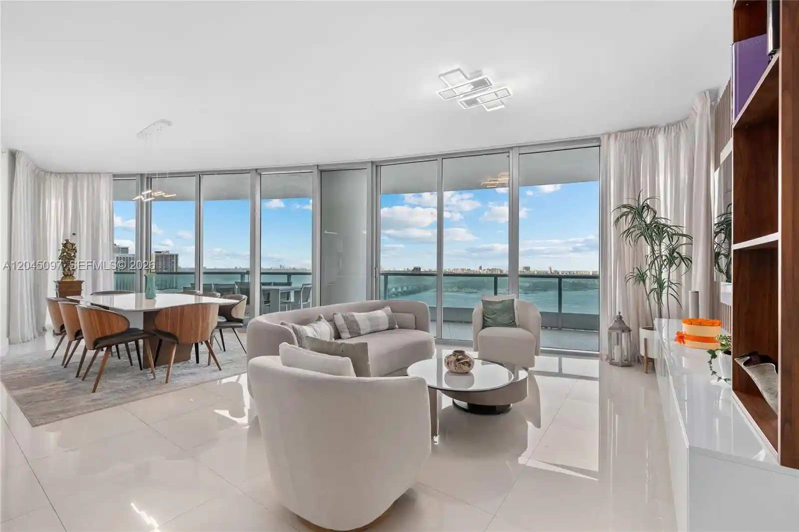 Photo 1 of Condo for sale at 900 Biscayne Blvd #2506, Miami, FL 33132 | MLS# A12045097 | Listing updated on 2026-10-22