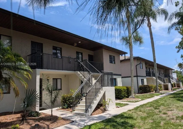 Homes for sale in North Fort Myers, FL | 1210 Hall Rd #208, North Fort Myers, FL 33903 | MLS# A12046070